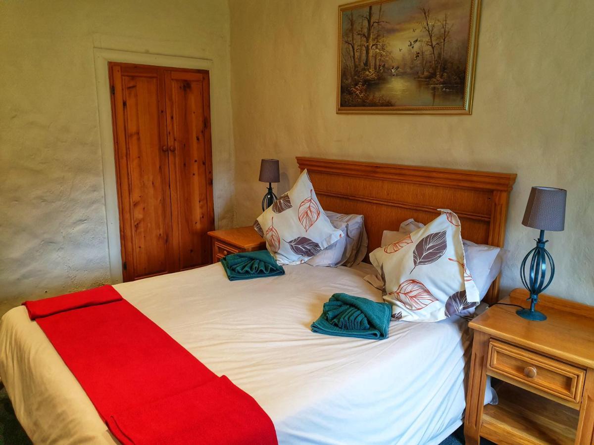 Gooderson Leisure Mountain View Cottages Self Catering And Timeshare Resort ドラケンスバーグ・ガーデン エクステリア 写真