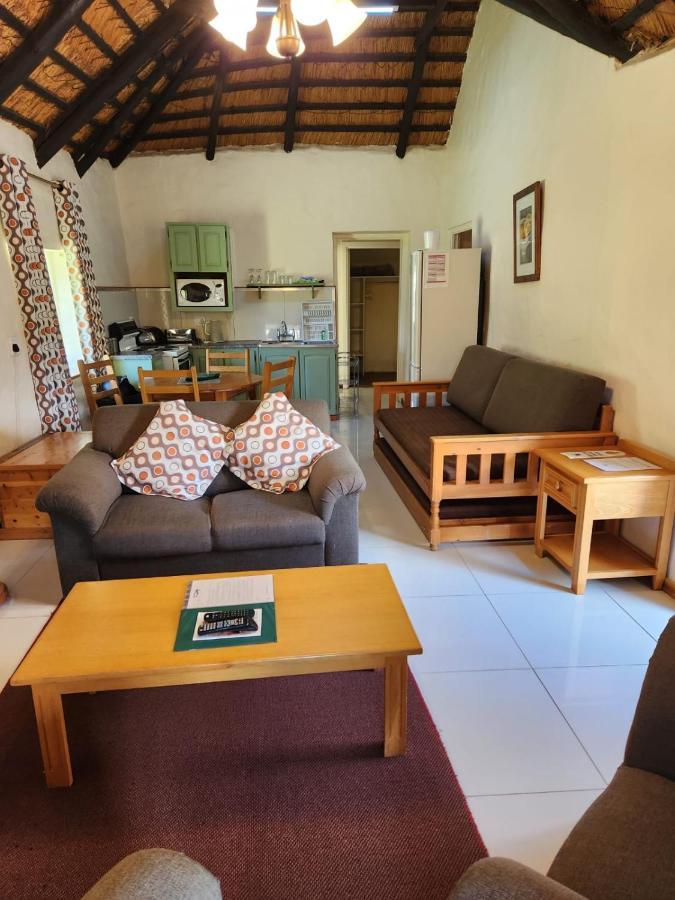 Gooderson Leisure Mountain View Cottages Self Catering And Timeshare Resort ドラケンスバーグ・ガーデン エクステリア 写真